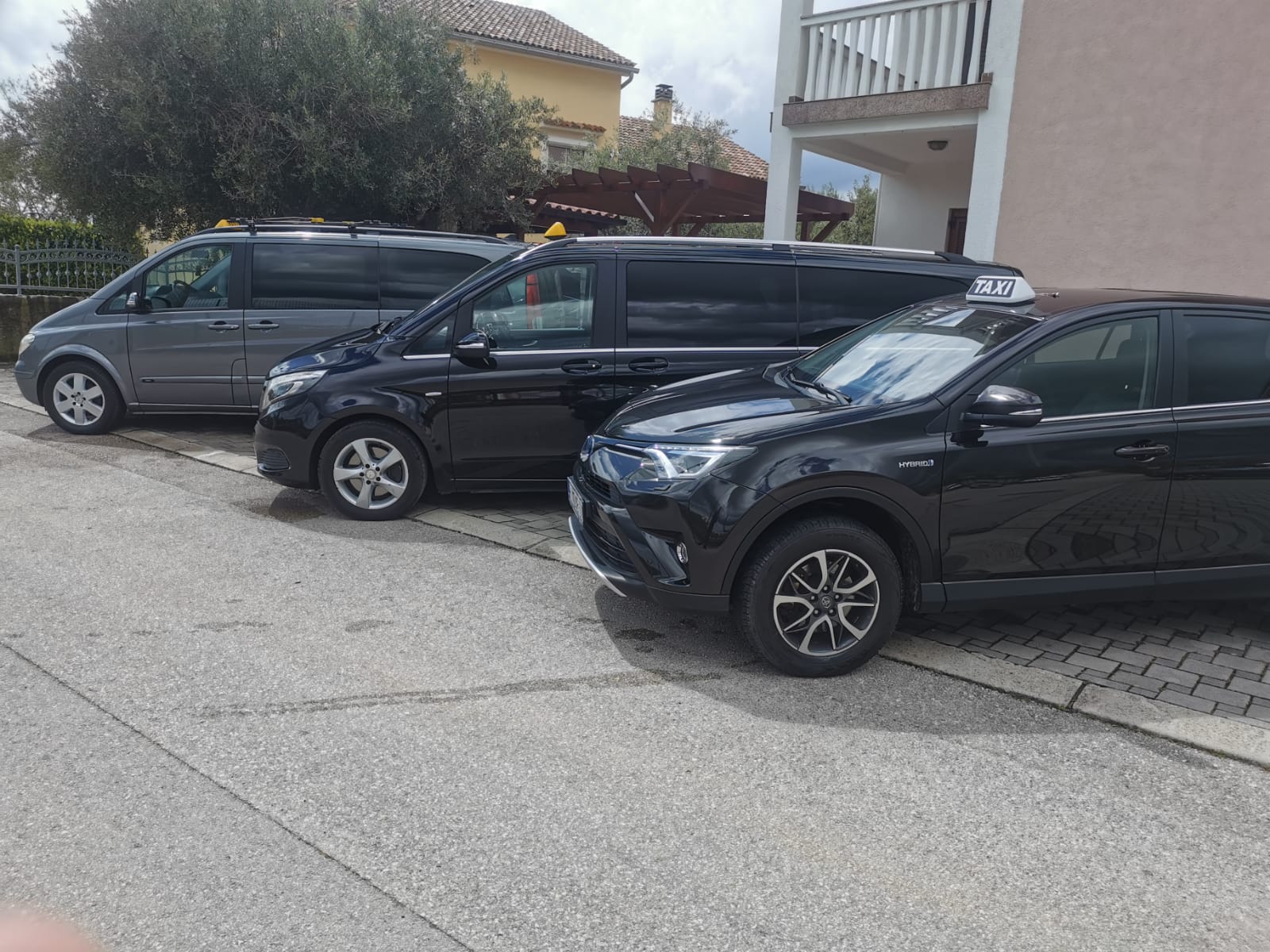 taxi transfers krk airport krk taxi